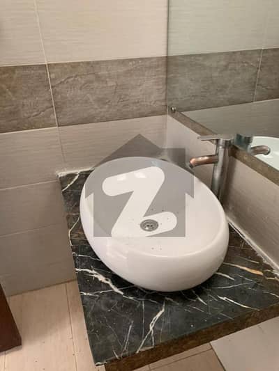 125