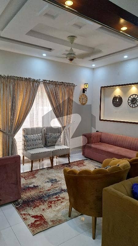 نواب ٹاؤن لاہور میں 3 کمروں کا 10 مرلہ بالائی پورشن 75.0 ہزار میں کرایہ پر دستیاب ہے۔ نواب ٹاؤن لاہور میں 3 کمروں کا 10 مرلہ بالائی پورشن 75.0 ہزار میں کرایہ پر دستیاب ہے۔