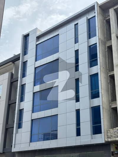 BUILDING