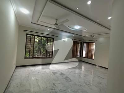 Upper