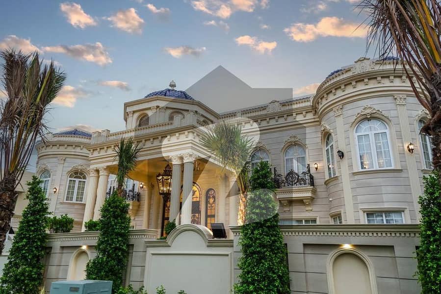 Most Beautiful Royal Palace For Taste Lovers For Slae (1Kanal House 1Kanal Lawn)