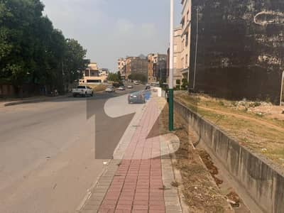 8 Marla Commercial Plot For Sale In Phase 7 Near Clock Tower ( 40 X 45 )