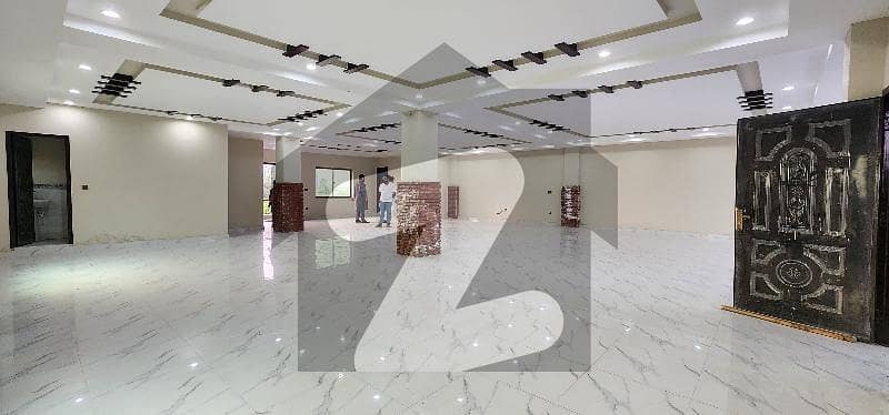 1 Kanal Floor Available For Rent