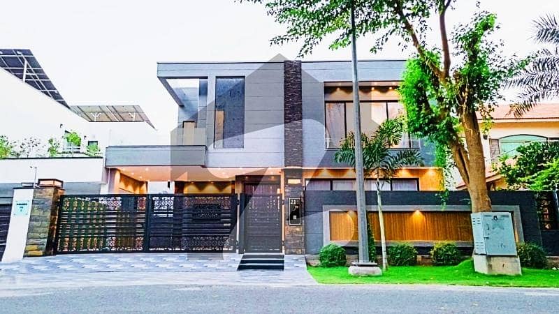 LUXURY 1 KANAL BRAND NEW HOUSE AVAILABE FOR SALE IN DHA PHASE 6 LAHORE.