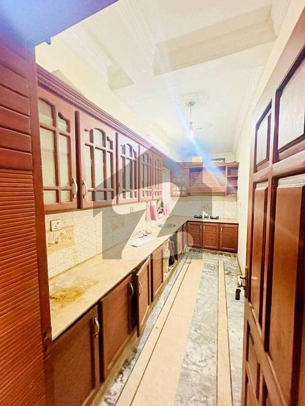 1 KANAL UPPER PORTION AVAILABLE FOR RENT I-8/3 1 KANAL UPPER PORTION AVAILABLE FOR RENT I-8/3