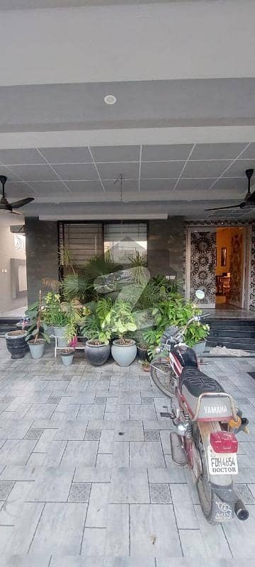 20 Marla 3 Sarsai House Available For Sale In Faisal Town Canal Road Fsd 20 Marla 3 Sarsai House Available For Sale In Faisal Town Canal Road Fsd
