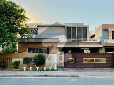 Bahria Town'S Finest: 1 Kanal Almost Brand New, Fully Furnished Luxury House Just Listed For Sale. Bahria Town'S Finest: 1 Kanal Almost Brand New, Fully Furnished Luxury House Just Listed For Sale.