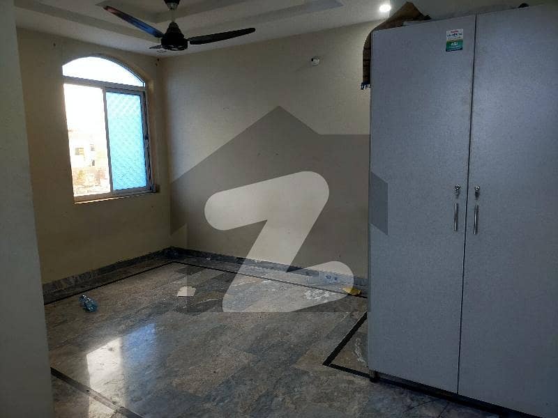 Room For Rent In Sadiqabad Chowk Rawalpindi Room For Rent In Sadiqabad Chowk Rawalpindi