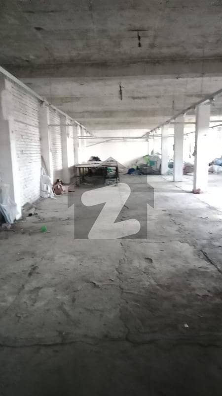 ٹاؤن شپ لاہور میں 2 کنال گودام 1.2 لاکھ میں کرایہ پر دستیاب ہے۔