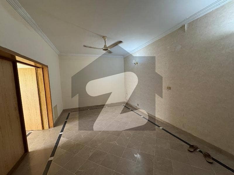 F-7 Full House 4bedroom Available For Rent F-7 Full House 4bedroom Available For Rent