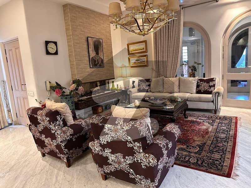 FURNISHED 10 MARLA 3 BEDROOM APARTMENT AVAILABLE FOR RENT FURNISHED 10 MARLA 3 BEDROOM APARTMENT AVAILABLE FOR RENT