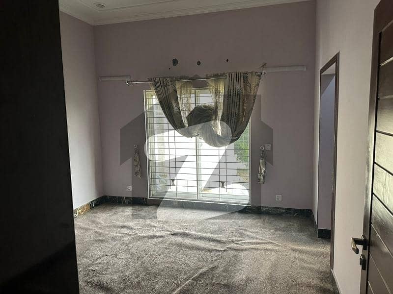 Beautiful Luxurious House Available For Rent Beautiful Luxurious House Available For Rent