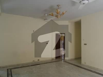 جی ۔ 9/1 جی ۔ 9,اسلام آباد میں 5 کمروں کا 14 مرلہ مکان 9.5 کروڑ میں برائے فروخت۔