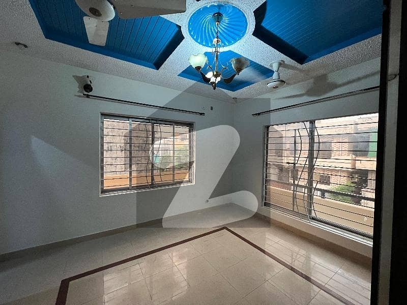House For rent In G-13/2 House For rent In G-13/2