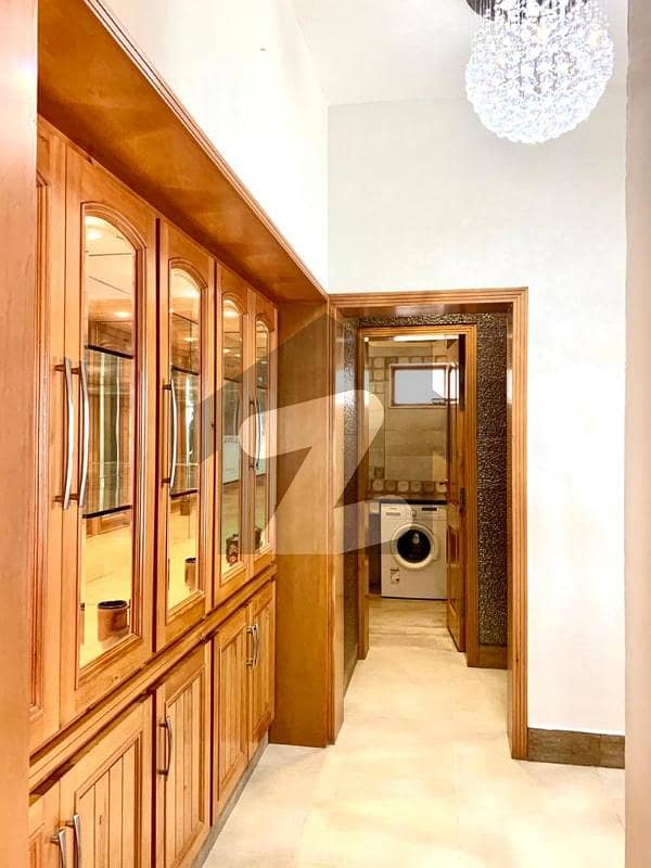 Beautiful Upper floor for rent in F-8 Beautiful Upper floor for rent in F-8