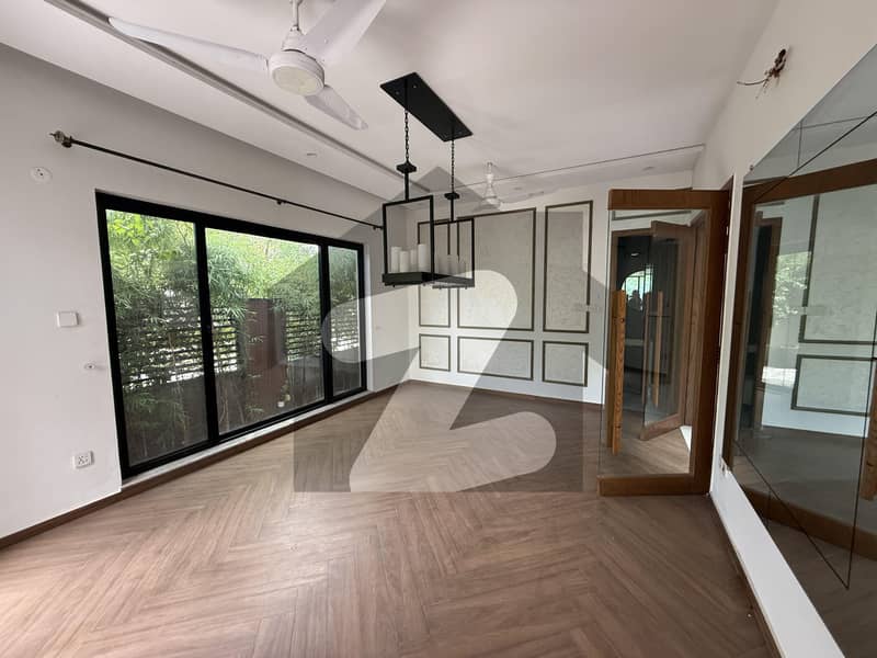 F-6 5 Bed House Tile Flooring Available For Rent F-6 5 Bed House Tile Flooring Available For Rent