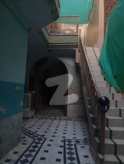 گلبرگ پشاور میں 6 کمروں کا 5 مرلہ مکان 2.0 کروڑ میں برائے فروخت۔