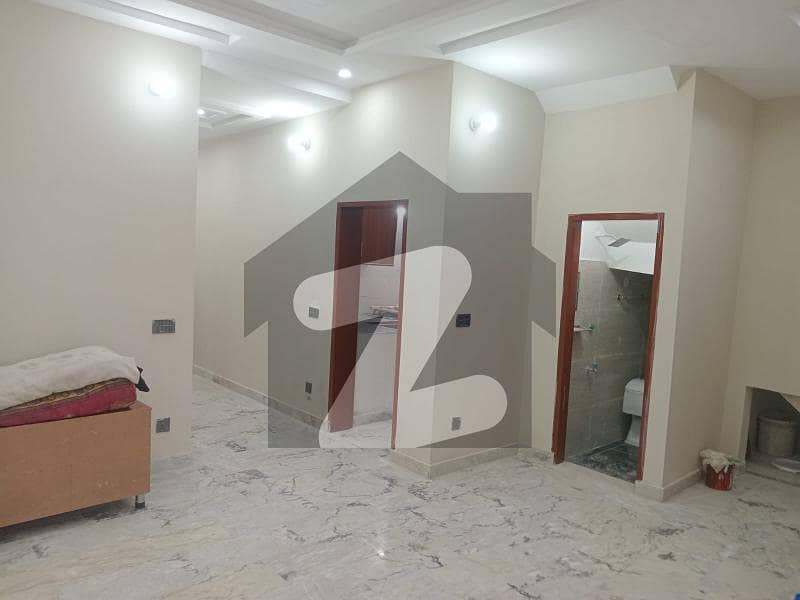 10 Marla second floor for rent 10 Marla second floor for rent