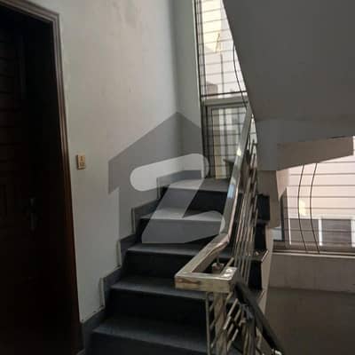 Prime Location House Sized 3 Marla In Bilal Gardens