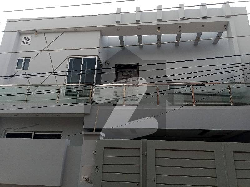 سبزہ زار کالونی ملتان میں 4 کمروں کا 7 مرلہ مکان 1.9 کروڑ میں برائے فروخت۔ سبزہ زار کالونی ملتان میں 4 کمروں کا 7 مرلہ مکان 1.9 کروڑ میں برائے فروخت۔