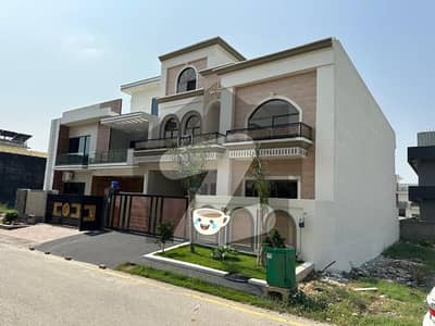 10 Marla House For Sale in Faisal Town Block-C