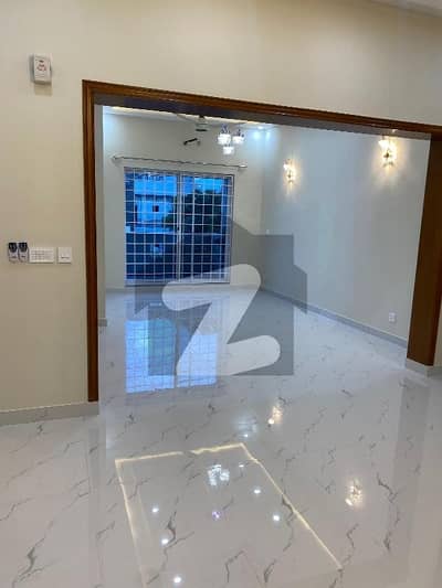 Prime Location Upper Portion Spread Over 10 Marla In Faisal Town Phase 1 - Block C Available