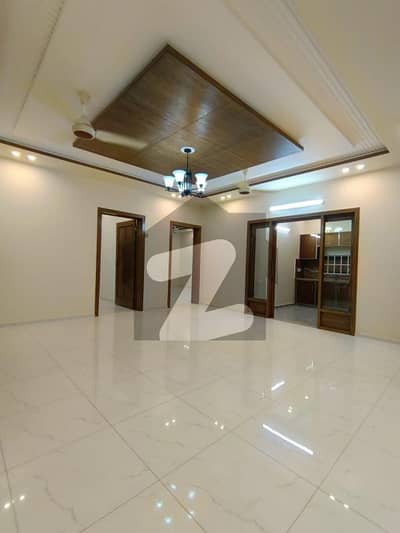 10 Marla Upper Portion House Available For Rent In Bahria Town Janiper Block