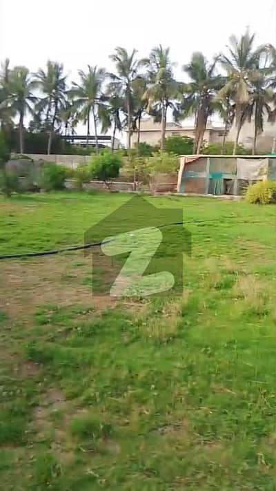 بِن قاسم ٹاؤن کراچی میں 22 کنال کمرشل پلاٹ 15.0 لاکھ میں کرایہ پر دستیاب ہے۔