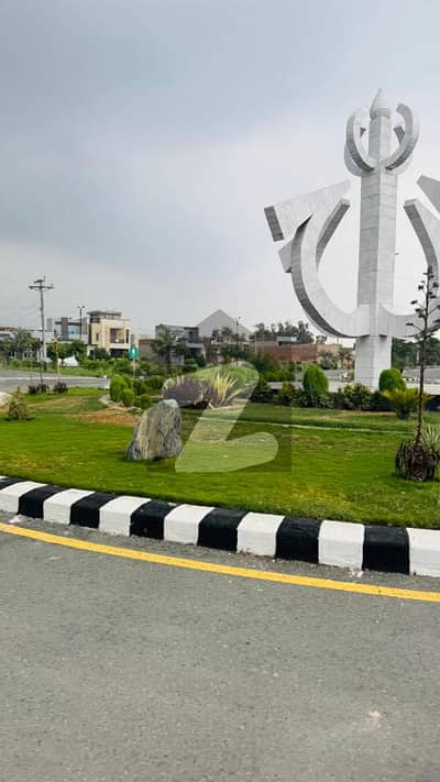 لائل پور ایوینیو جڑانوالہ روڈ,فیصل آباد میں 3 مرلہ رہائشی پلاٹ 25.0 لاکھ میں برائے فروخت۔