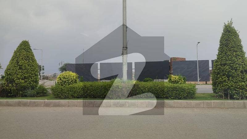 این ایف سی 1 لاہور میں 10 مرلہ رہائشی پلاٹ 1.9 کروڑ میں برائے فروخت۔ این ایف سی 1 لاہور میں 10 مرلہ رہائشی پلاٹ 1.9 کروڑ میں برائے فروخت۔