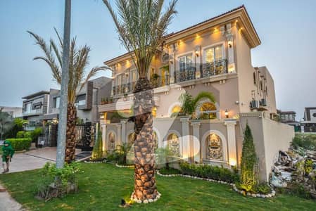 10 MARLA SPANISH DESIGN VILLA NEAR MAIN ROAD