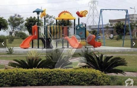 بی ۔ 17 اسلام آباد میں 2 کنال رہائشی پلاٹ 1.55 کروڑ میں برائے فروخت۔