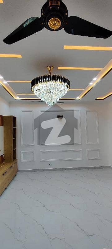 جناح گارڈنز ایف ای سی ایچ ایس,اسلام آباد میں 4 کمروں کا 7 مرلہ مکان 3.6 کروڑ میں برائے فروخت۔ جناح گارڈنز ایف ای سی ایچ ایس,اسلام آباد میں 4 کمروں کا 7 مرلہ مکان 3.6 کروڑ میں برائے فروخت۔