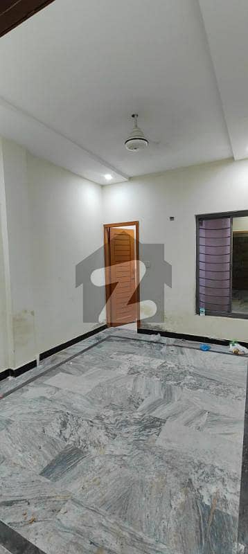 Beautiful Flat available for rent Beautiful Flat available for rent