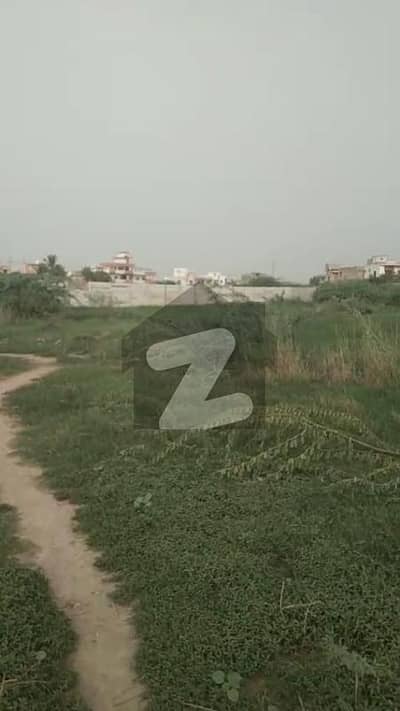 COMMERCIAL PLOT FOR SALE IDEAL FOR BUILDERS