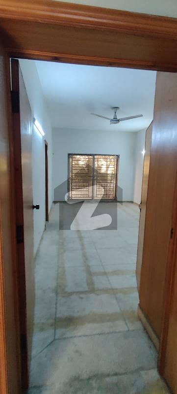 Lower Portion Of One Kanal Available In GECHS Phase 3 Model Town Link Road