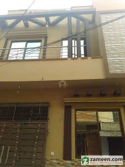 3 Marla Corner Double Story Beautiful Architect Home available at Samanbad lhr 3 Marla Corner Double Story Beautiful Architect Home available at Samanbad lhr