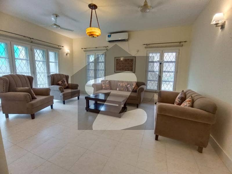 FULLY FURNISHED HOUSE