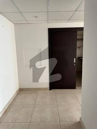 Elegant 2-Bedroom Sea-Facing Apartment | Pearl Tower 2 Emaar Oceanfront | For Sale