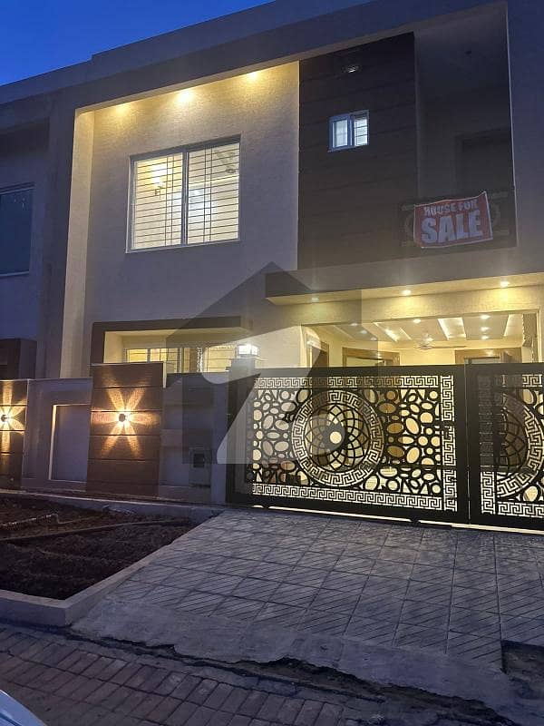 House For Sale In Bahria Town Phase 8, Block M 5 Marla (Brand New) House For Sale In Bahria Town Phase 8, Block M 5 Marla (Brand New)