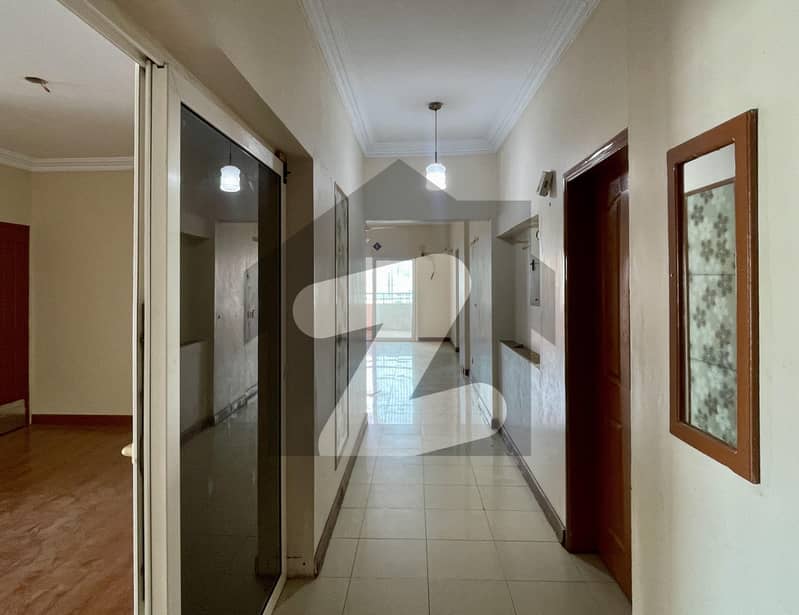 4 Bedroom Apartment Available On Rent