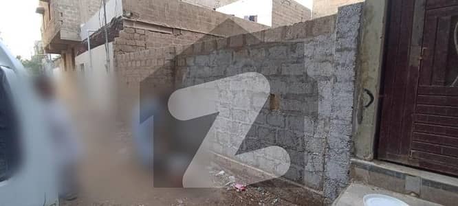 سُرجانی ٹاؤن - سیکٹر 1 سُرجانی ٹاؤن,گداپ ٹاؤن,کراچی میں 5 مرلہ کمرشل پلاٹ 1.15 کروڑ میں برائے فروخت۔