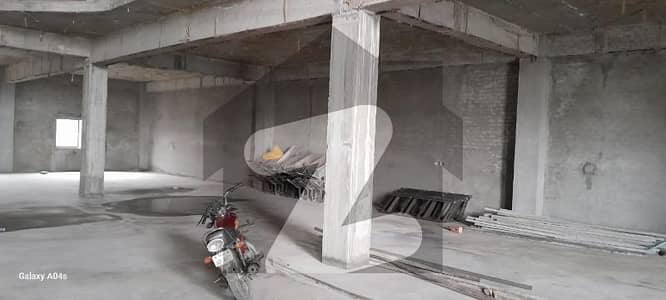 1 Kanal Triple Storey 3 Commercial Halls In D Block Sabazazar
