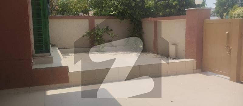 Beautiful Safari Villa 3 For sale in Bahria Town Rawalpindi