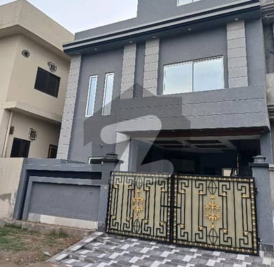 This Is Your Chance To Buy House In Nasheman-e-Iqbal Phase 2 Lahore