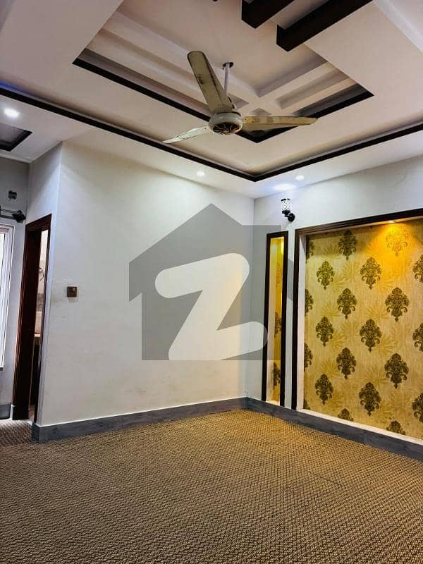 7 Marla Full House Available For Rent