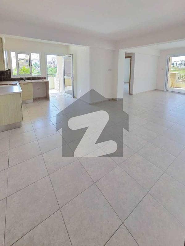 2 BED UNFURNISHED APARTMENT FOR RANT IN GULBERG GREEN 2 BED UNFURNISHED APARTMENT FOR RANT IN GULBERG GREEN