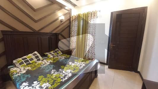 ڈی ایچ اے فیز 8 سابقہ ایئر ایوینیو ڈی ایچ اے فیز 8,ڈی ایچ اے ڈیفینس,لاہور میں 1 کمرے کا 10 مرلہ کمرہ 40.0 ہزار میں کرایہ پر دستیاب ہے۔