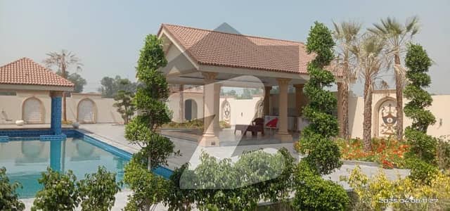 برکی روڈ کینٹ,لاہور میں 3 کمروں کا 4 کنال فارم ہاؤس 8.0 کروڑ میں برائے فروخت۔