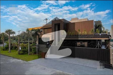 ڈی ایچ اے فیز 6 - بلاک ایچ فیز 6,ڈیفنس (ڈی ایچ اے),لاہور میں 6 کمروں کا 1 کنال مکان 8.43 کروڑ میں برائے فروخت۔